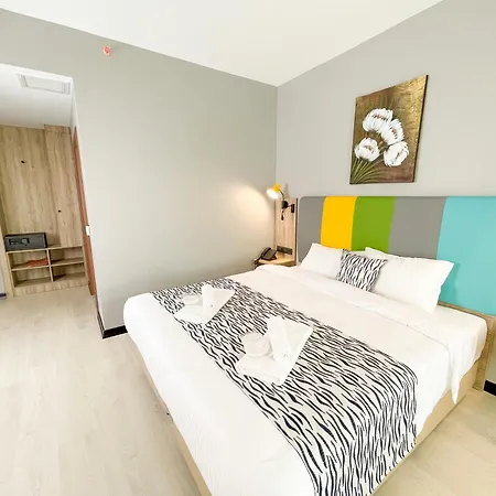 Center Maltepe 4*